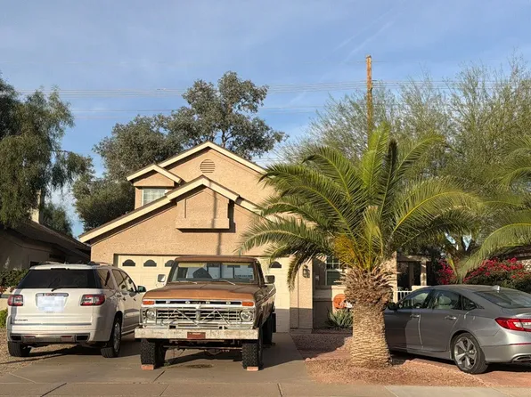130 S Laveen Dr, Chandler, AZ 85226