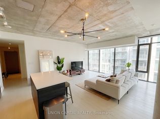 111 Bathurst St #1414, Toronto, ON M5V 0M9