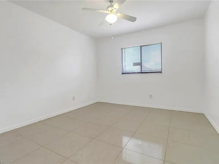 765 Aprile Ave S — Photo 24