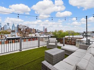 1826 Christian St #A, Philadelphia, PA 19146