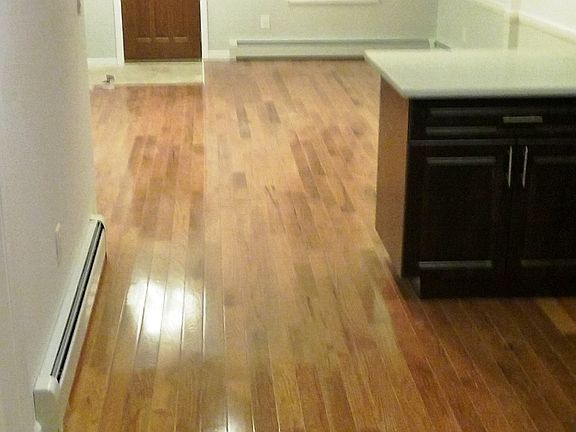 3rd image of 1271 East 88 Street