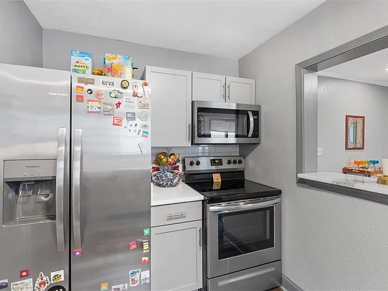 5644 Lydia Ave #A — Photo 10