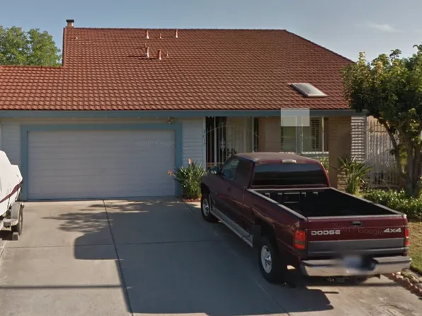 2617 Angel Dr, Stockton, CA 95209