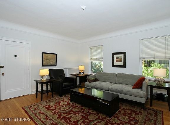 3rd image of 332 Wesley Ave APT 1B
