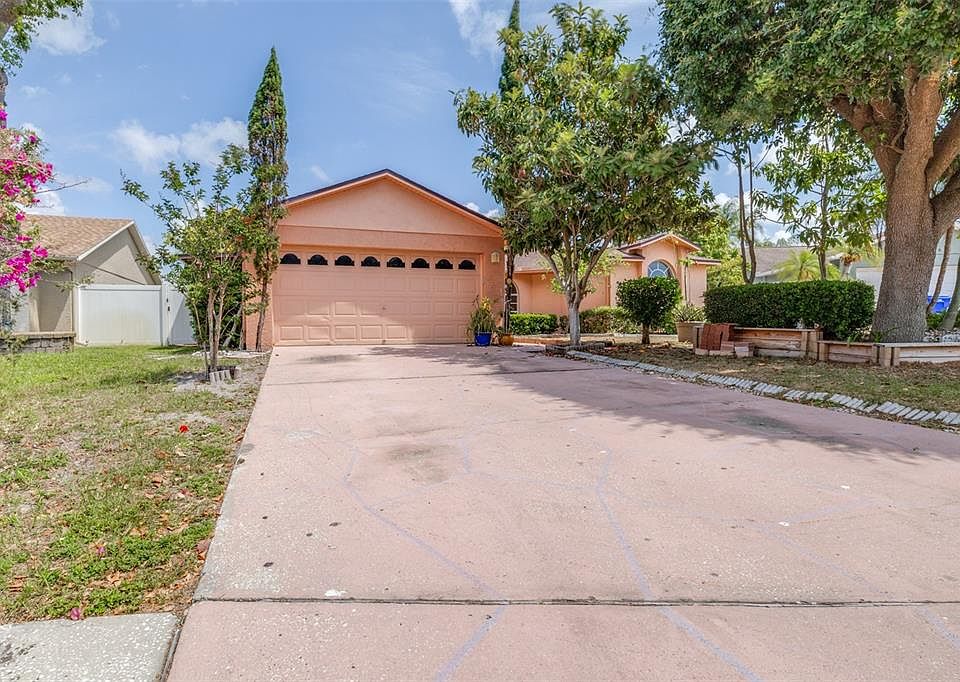 1st image of 2538 Countryside Pines Dr