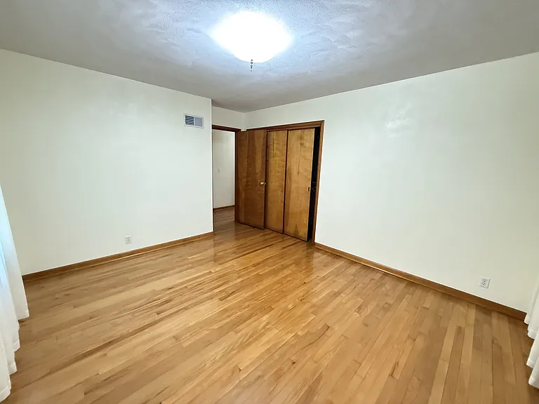 6583 New Jackson Hwy — Photo 17