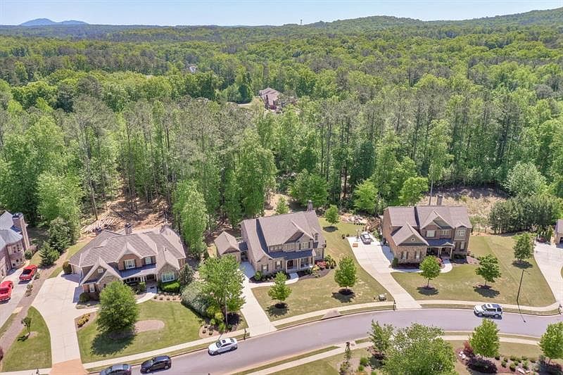 2nd image of 350 Scott Farm Dr