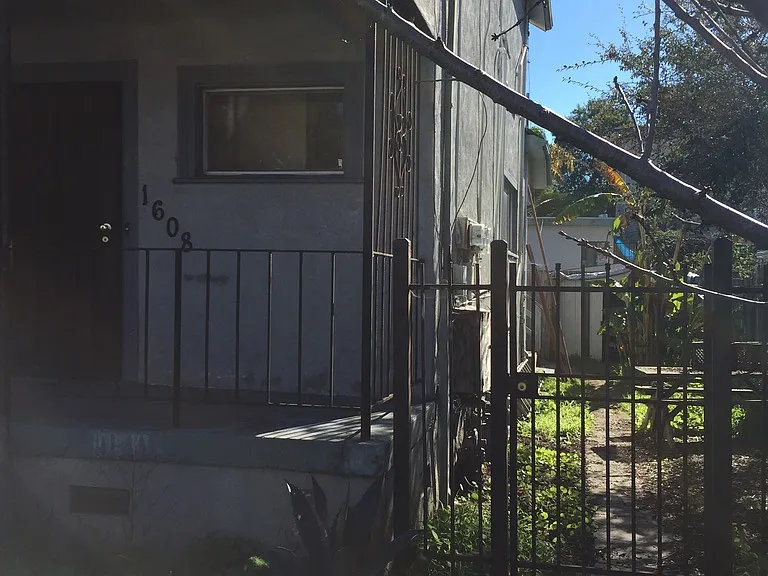 1608 Prince St — Photo 50