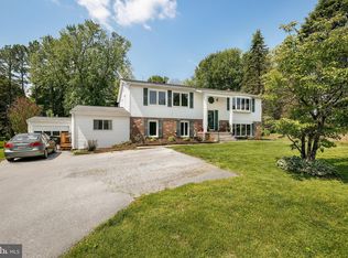 9225 Maple Rock Dr, Ellicott City, MD 21042