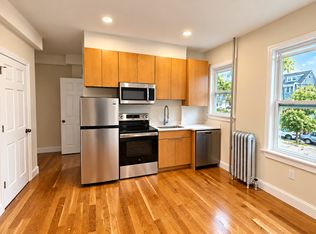 8 Joyce St, Lynn, MA 01902