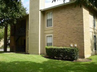10616 Mellow Mdws APT 17A, Austin, TX 78750