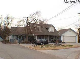 712 W Harding Rd, Turlock, CA 95380