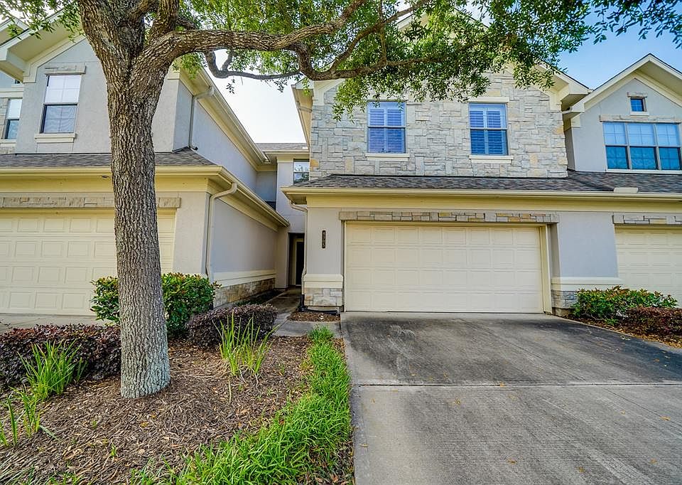 1st image of 4305 Lake Walk Ct