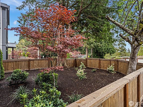 3rd image of 9315 132nd Avenue NE