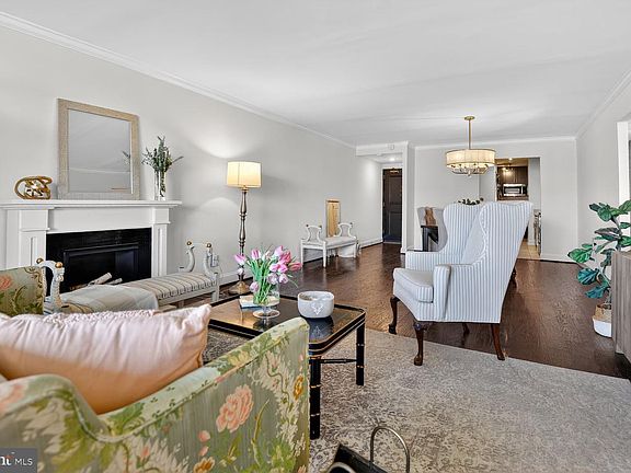 3rd image of 6101 Edsall Rd APT 1606