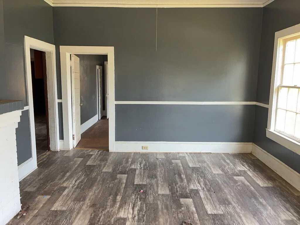 2 bed, 1.0 bath, $735 — Photo 3