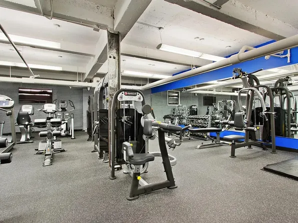 333 West 57th Street image 15 of 20