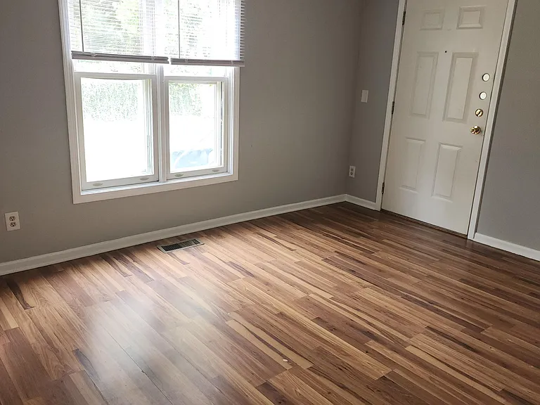 616 Locust St #1 — Photo 6