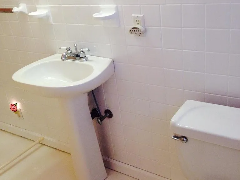2314 Stark St — Photo 22