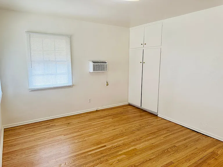 503 W Lugonia Ave — Photo 19