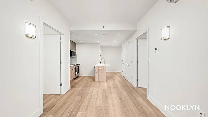 Rented by Nooklyn NYC LLC | media 21