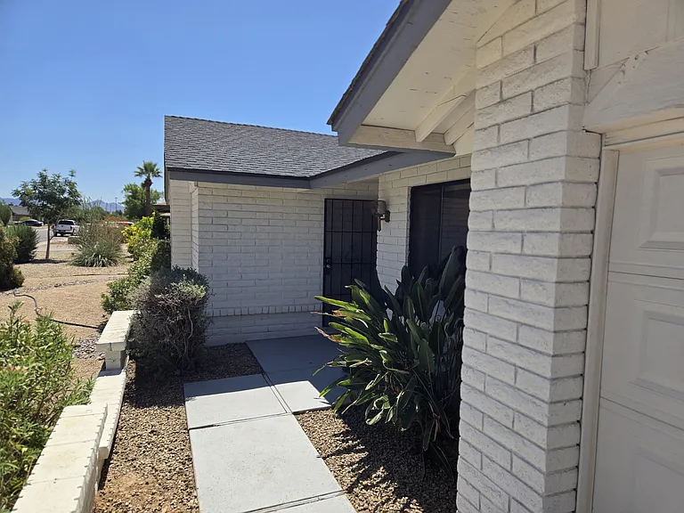 4301 E Hearn Rd — Photo 14