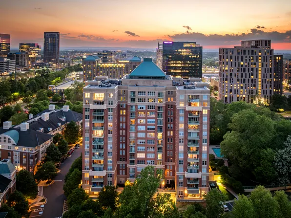11776 Stratford House Pl APT 1106, Reston, VA 20190
