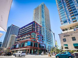 33 Helendale Ave #2208, Toronto, ON M4R 1C5