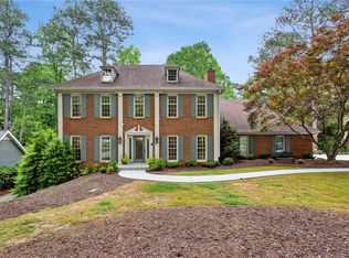 230 Seamarsh Ct, Atlanta, GA 30328