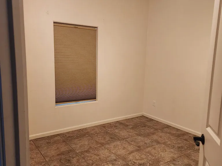 17747 W Westward Dr — Photo 11