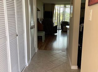 150 Turtle Lake Ct APT 203, Naples, FL 34105