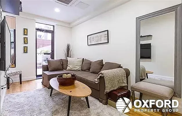 Rented by Oxford Property Group | media 1