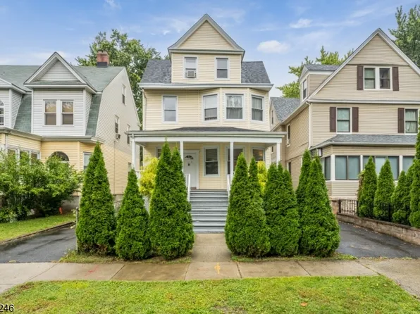 147 Greenwood Ave, East Orange City, NJ 07017