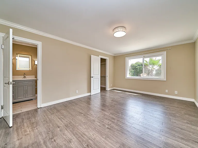2660 Conata St — Photo 25