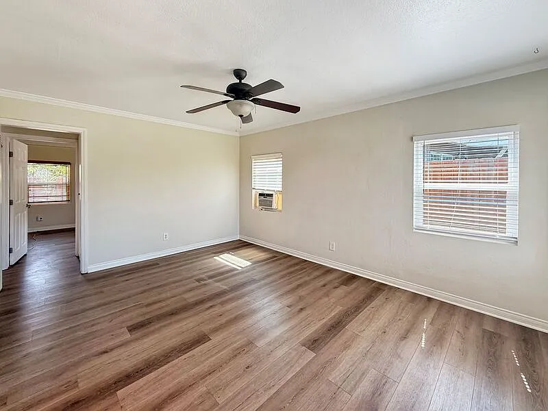 2 bed, 1.0 bath, 780 sqft, $2,850 — Photo 3