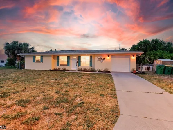 258 Reading St NW, Port Charlotte, FL 33952