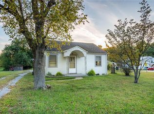 2607 Blackiston Mill Rd, Clarksville, IN 47129