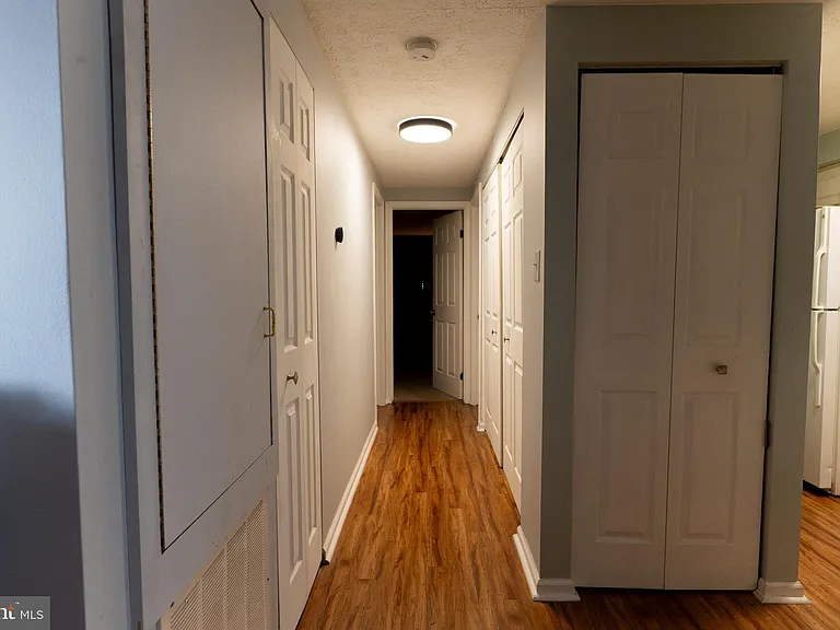 800 Stratford Way #E — Photo 14