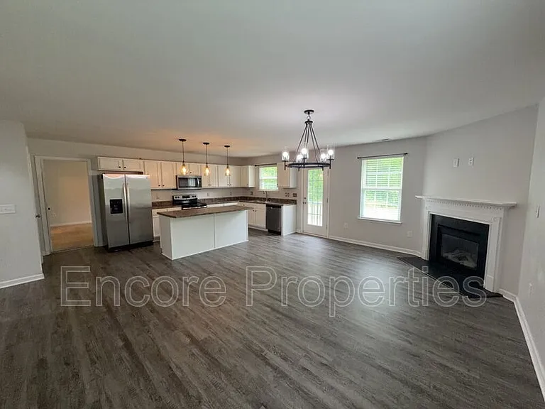 367 Crane Way — Photo 5