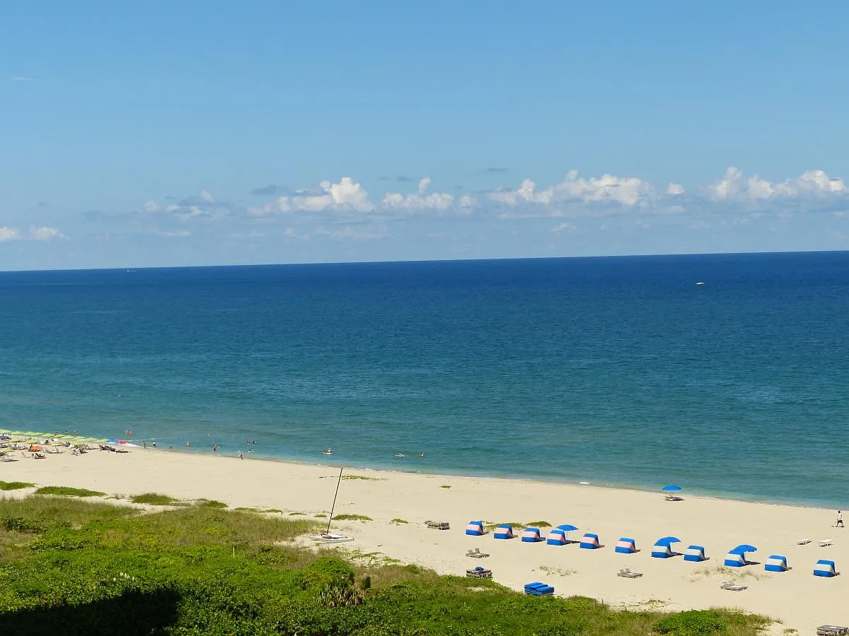 The beach from the living room and balcony - 2800 N Ocean Dr #B-11C