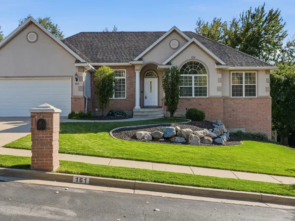 161 Shannon Dr, Farmington, UT 84025