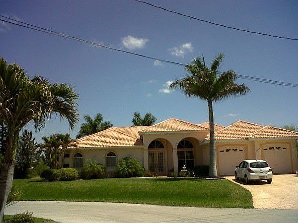 1st image of 3903 SW 27th Ct