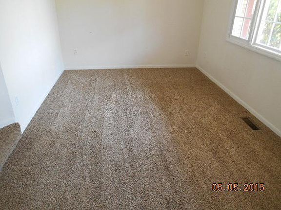 4th image of 1213 Meadowview Dr