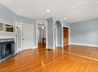 686 Washington St, Brookline, MA 02446
