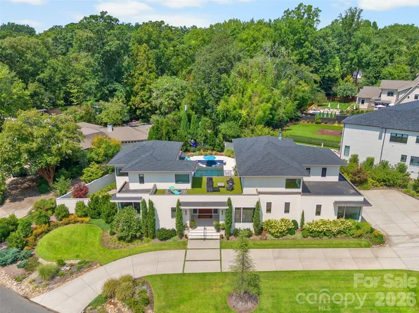 316 Mammoth Oaks Dr, Charlotte, NC 28270