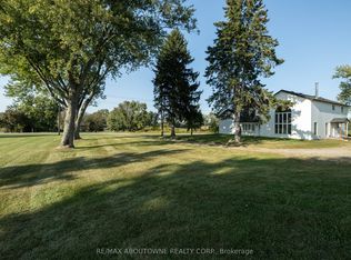 3276 Governors Rd, Hamilton, ON L0R1T0