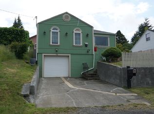 772 N Gould St, Coquille, OR 97423