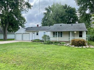 1402 Cambria Dr, Troy, MI