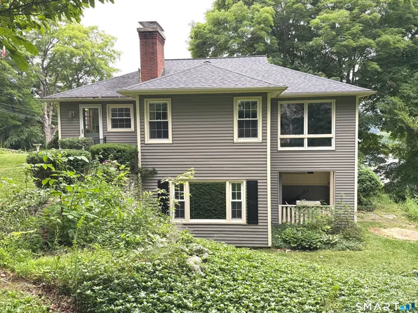 33 Hillcrest Avenue, Watertown, CT 06795