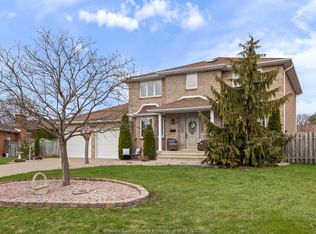 12314 Funaro Cres, Tecumseh, ON N9K 1B2